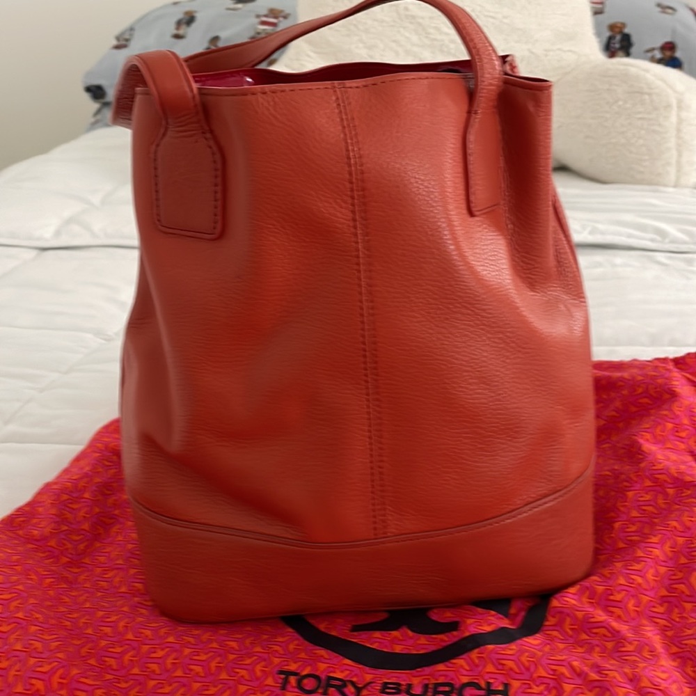 Tory Burch bag - Picture 3 of 9